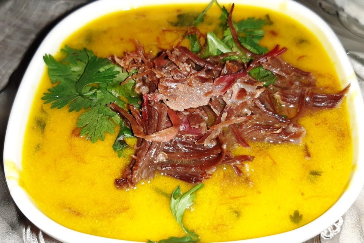 Deliciosa receita de sopa de creme de abóbora com carne seca